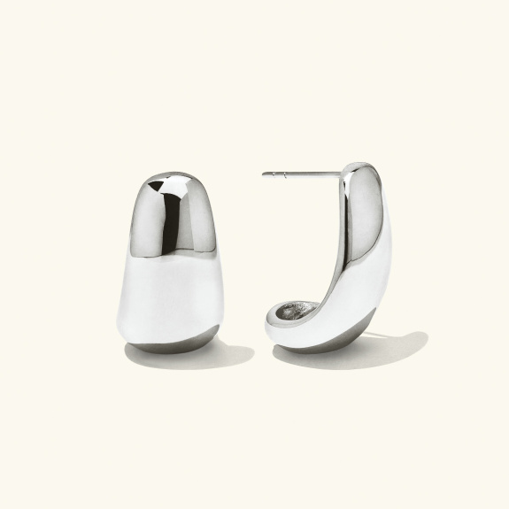 Curved Earrings Silver in der Gruppe Shop / Ohrringe bei ANI (ANI-0623-016)