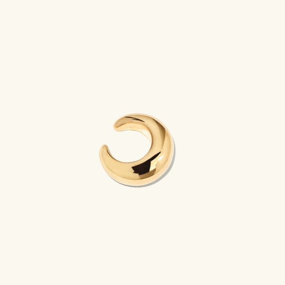 Bold Ear Cuff Gold in der Gruppe Shop / Ohrringe bei ANI (ANI-0623-017)