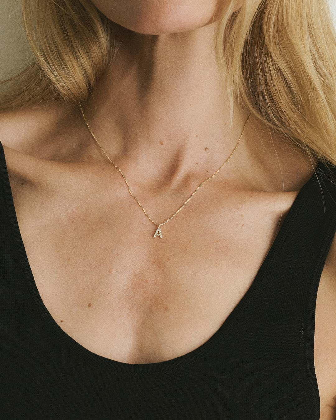 Stone Letter Necklace Gold Halsketten Shop